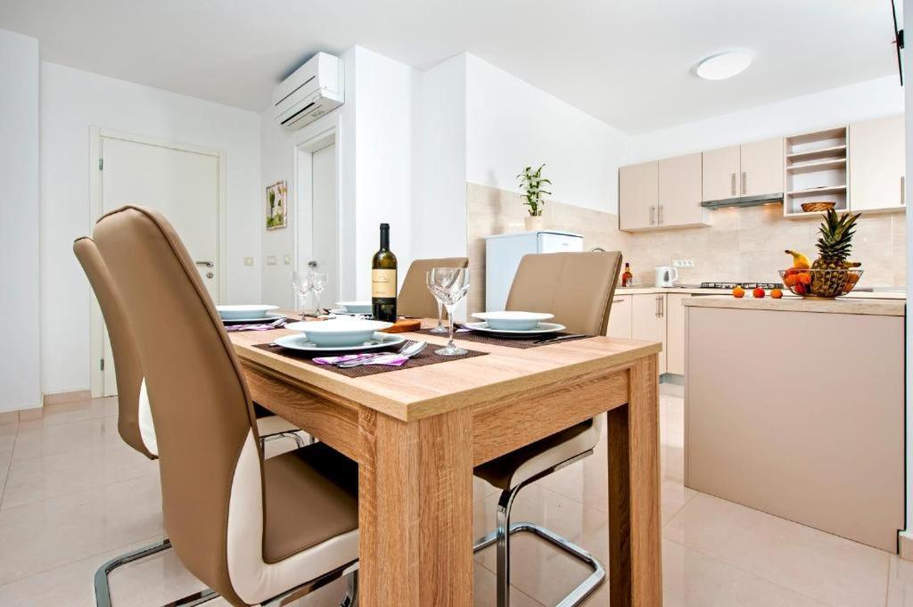 Aria Room And Apartmant Fuga Rovinj Ngoại thất bức ảnh