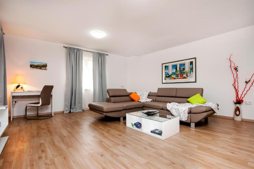 Aria Room And Apartmant Fuga Rovinj Ngoại thất bức ảnh