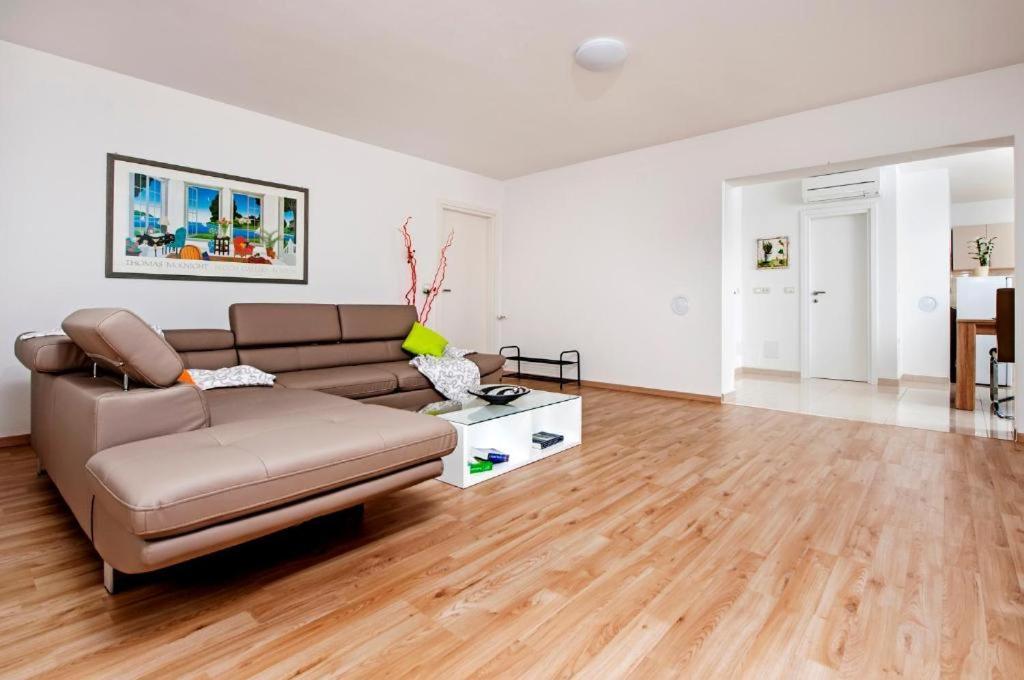 Aria Room And Apartmant Fuga Rovinj Ngoại thất bức ảnh