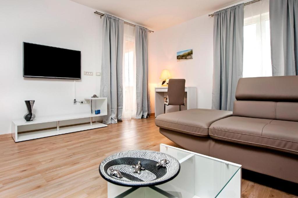 Aria Room And Apartmant Fuga Rovinj Ngoại thất bức ảnh
