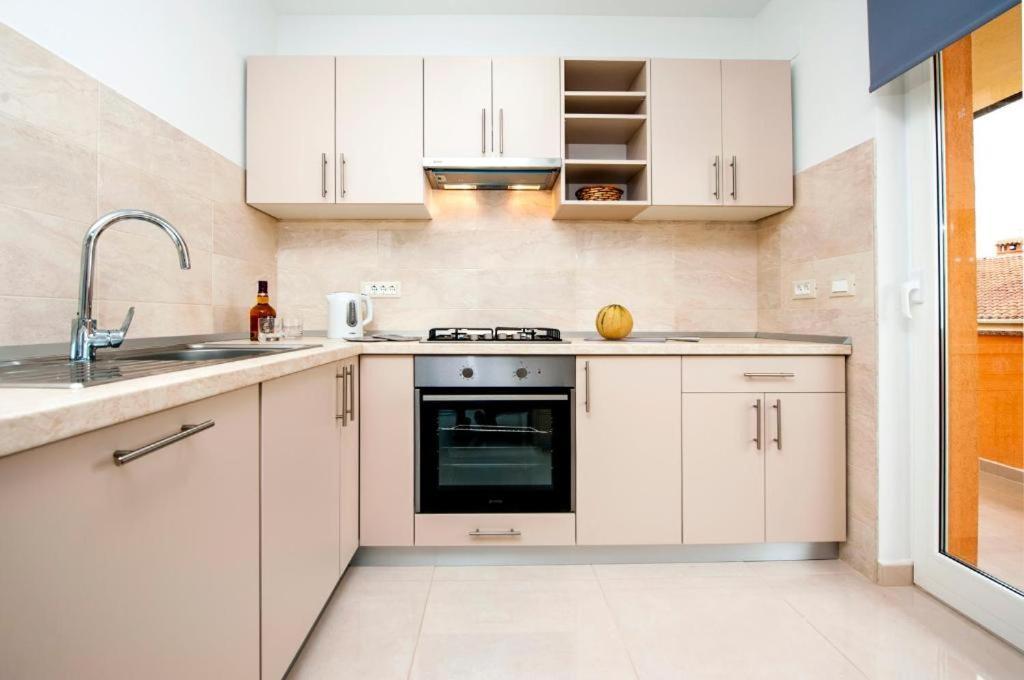 Aria Room And Apartmant Fuga Rovinj Ngoại thất bức ảnh